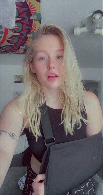 Hannah Ruby - Image 2