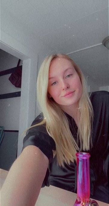 Hannah Ruby - Image 3